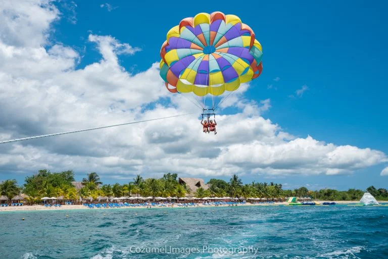 Parasailing ride picture
